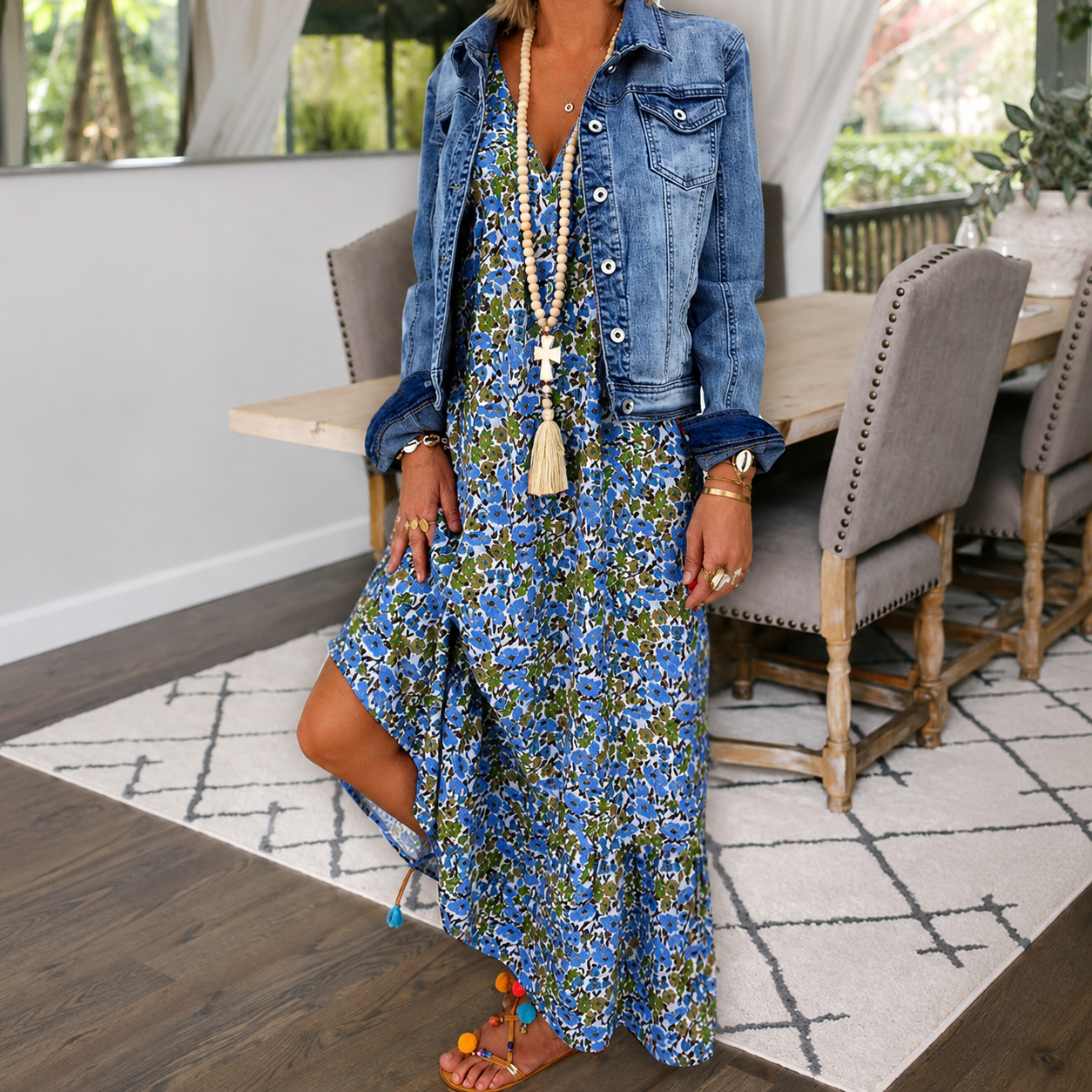 Shalisha - Stylish Bohemian V-Neck Dress