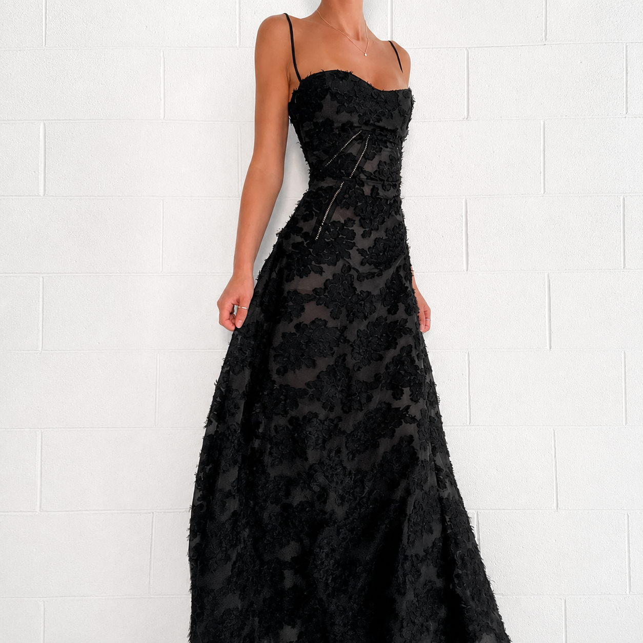 Sandra - Stylish Slim Fit Maxi Dress