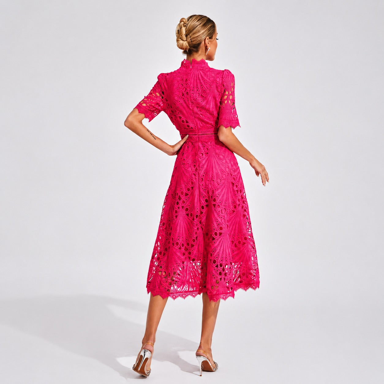 Carmen - Sophisticated Midi Dress