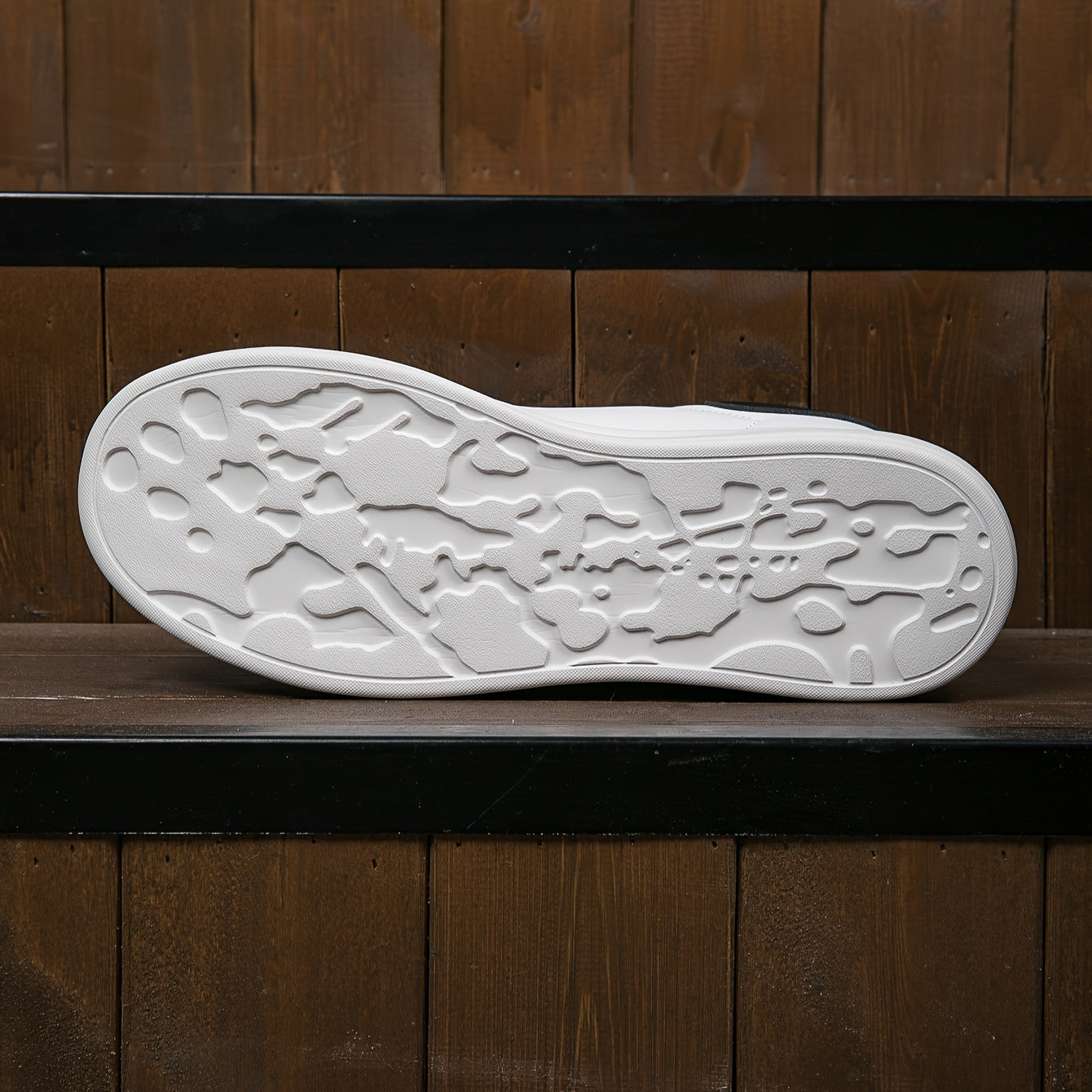 Layla - Women's white sneakers for everyday fashion