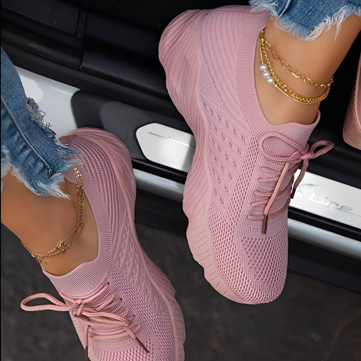 Axelle - Trendy and air-permeable sneakers