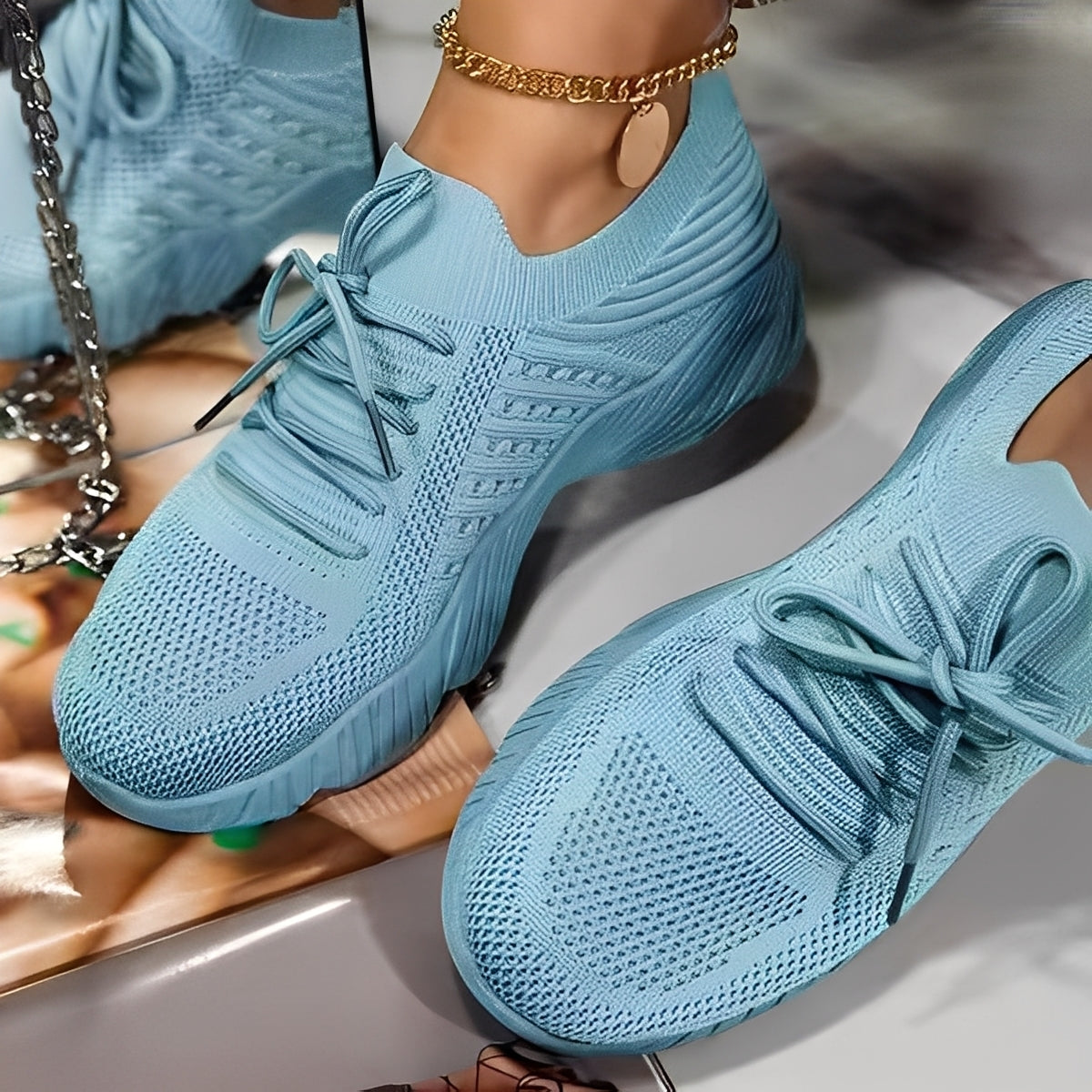 Axelle - Trendy and air-permeable sneakers