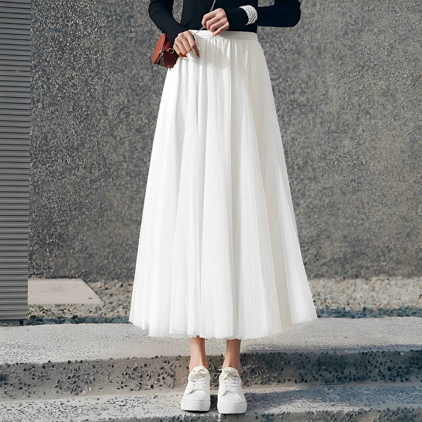 Maleah - Flowing, pleated midi skirt