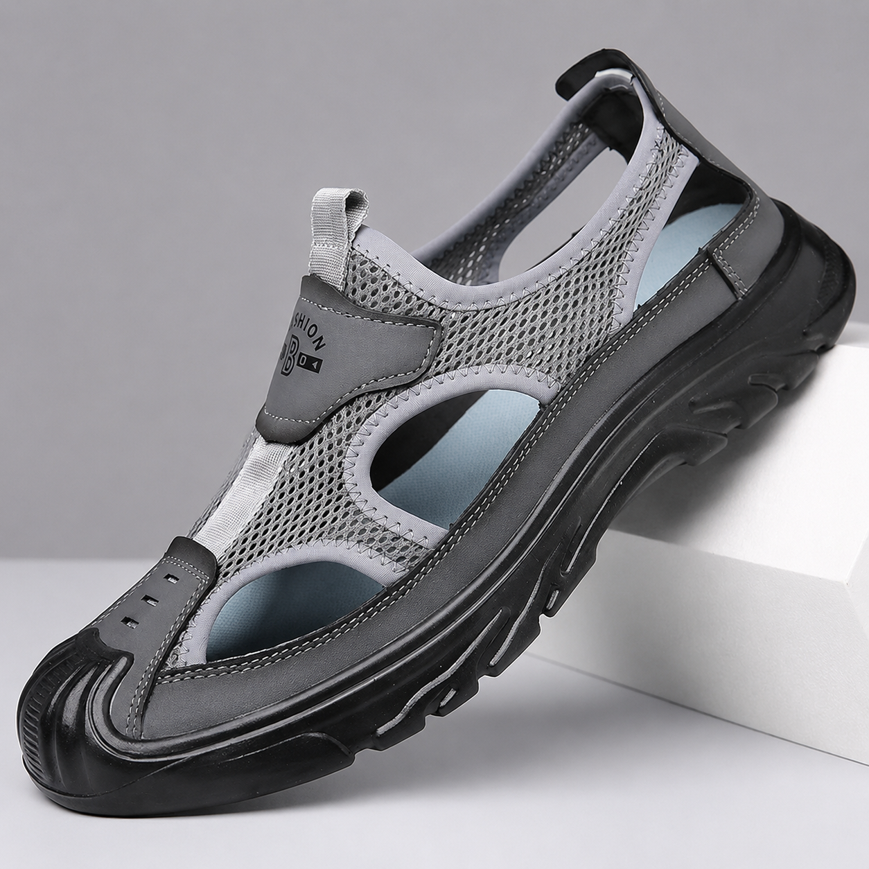 Zareen - Airflow Outdoor Shoes