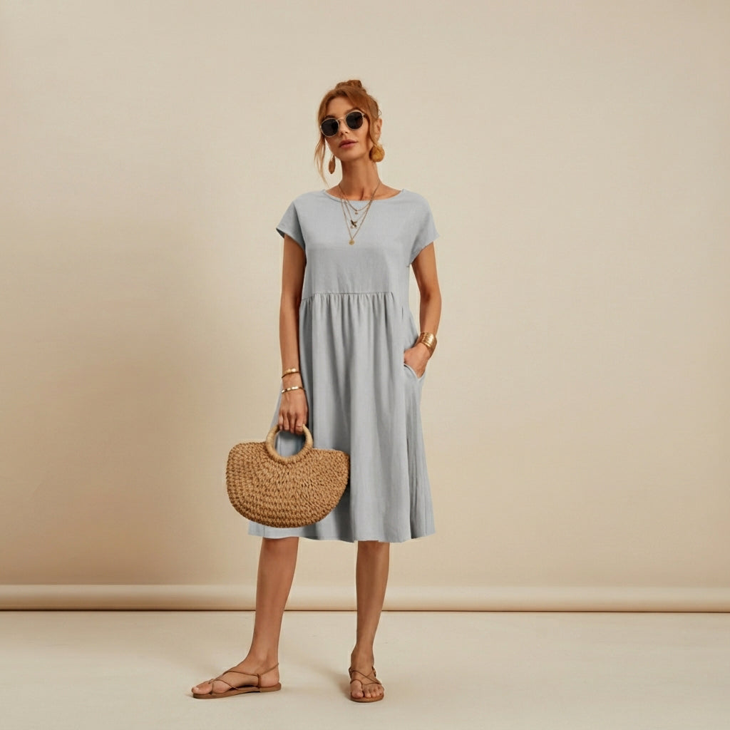 Shamzi - Sleek Round-Neck Midi Dress