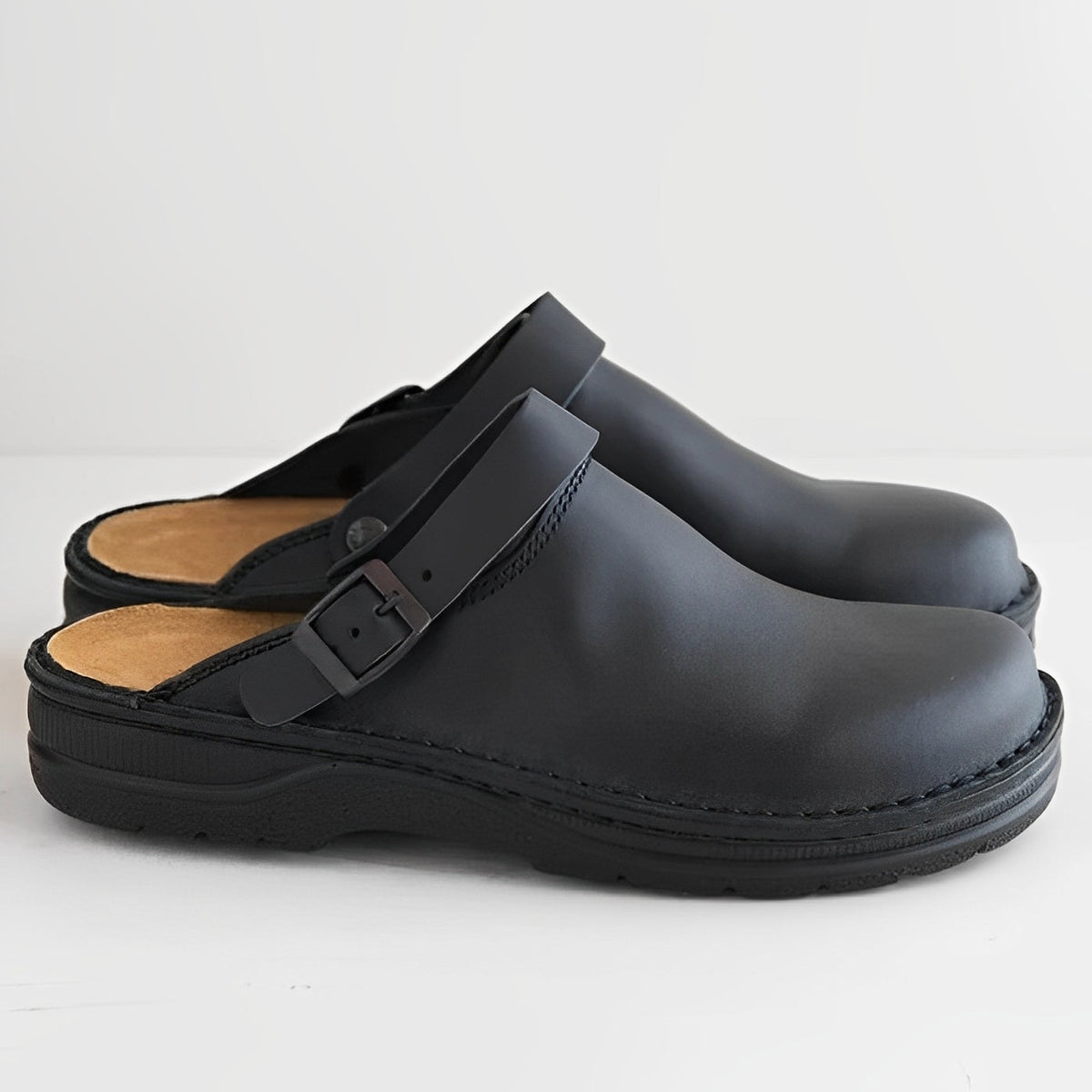 Devin – Comfortable Footwear for Men