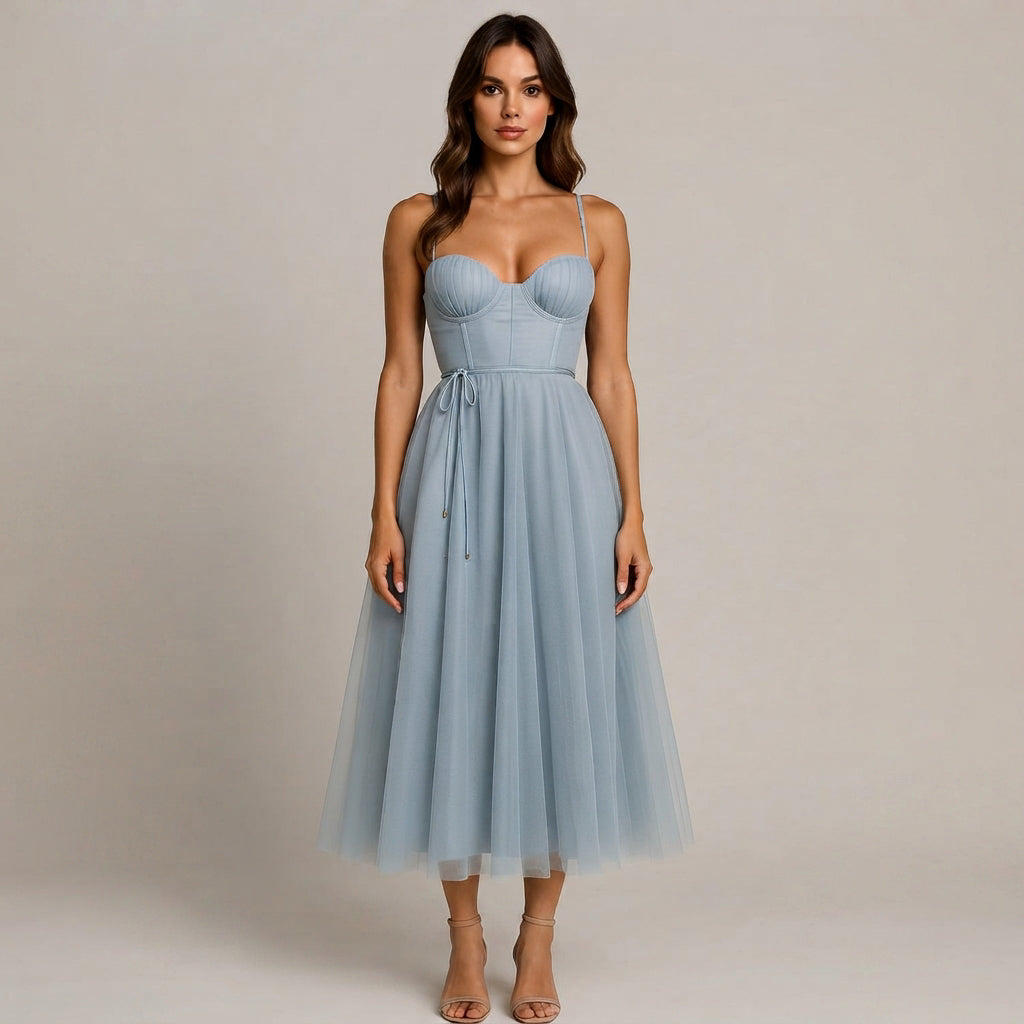 Cynthia - Stylish and Elegant Midi Dress