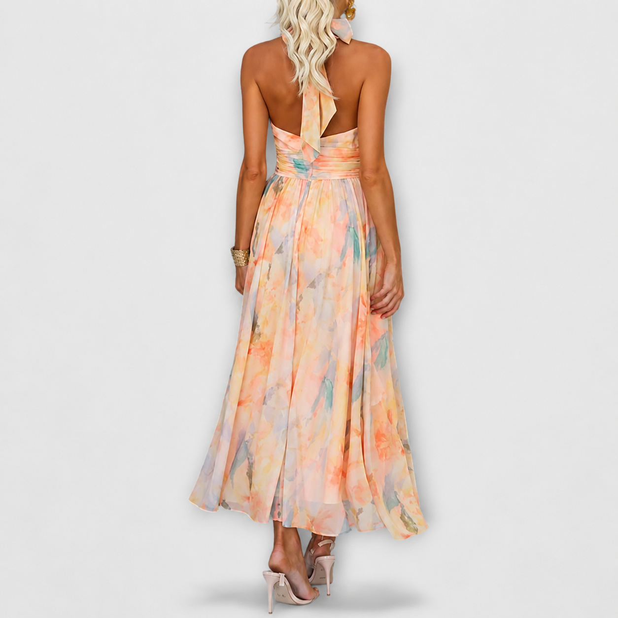 Elettra - Stylish and Flowing Backless Dress