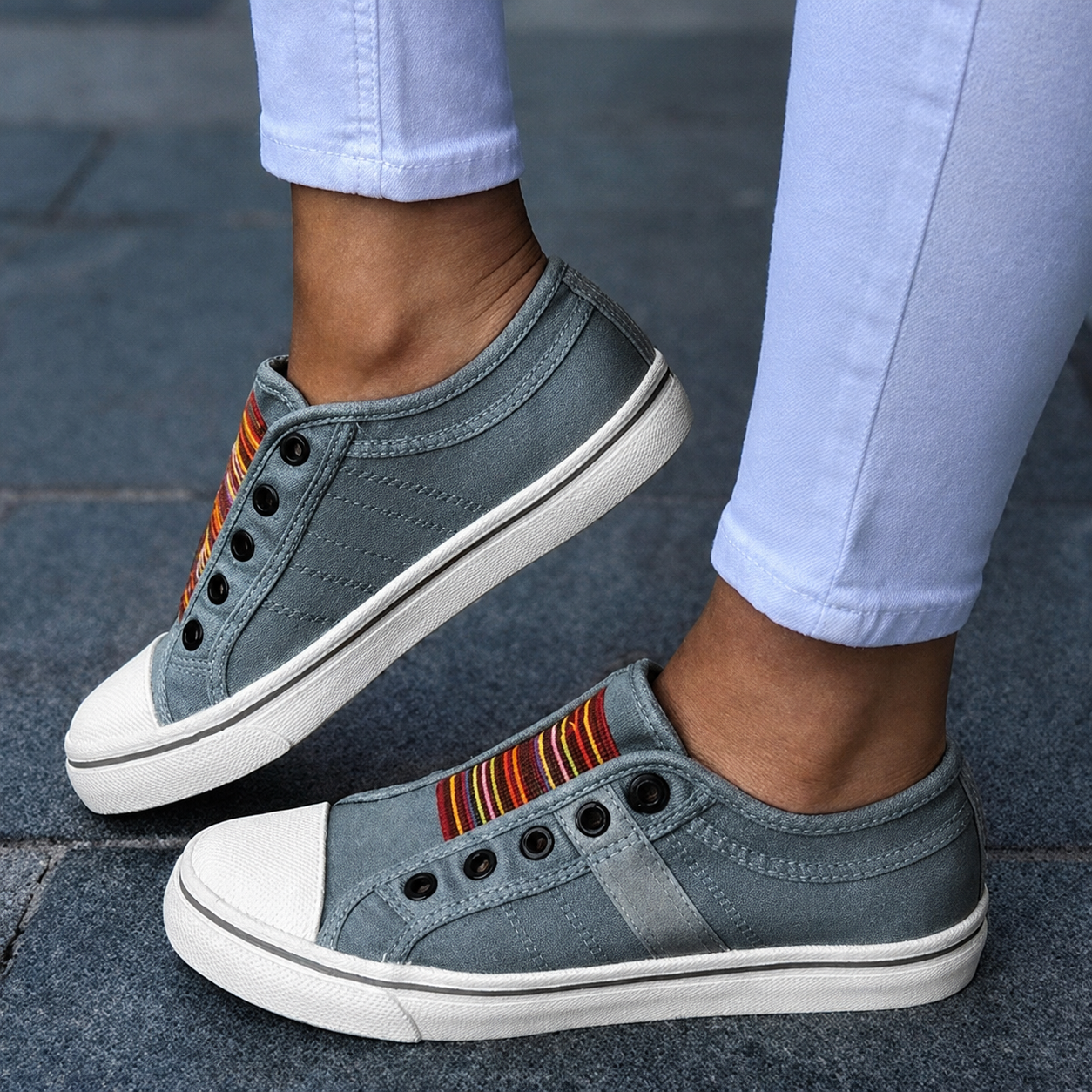 Jorrie - Classic Elastic Canvas Sneakers