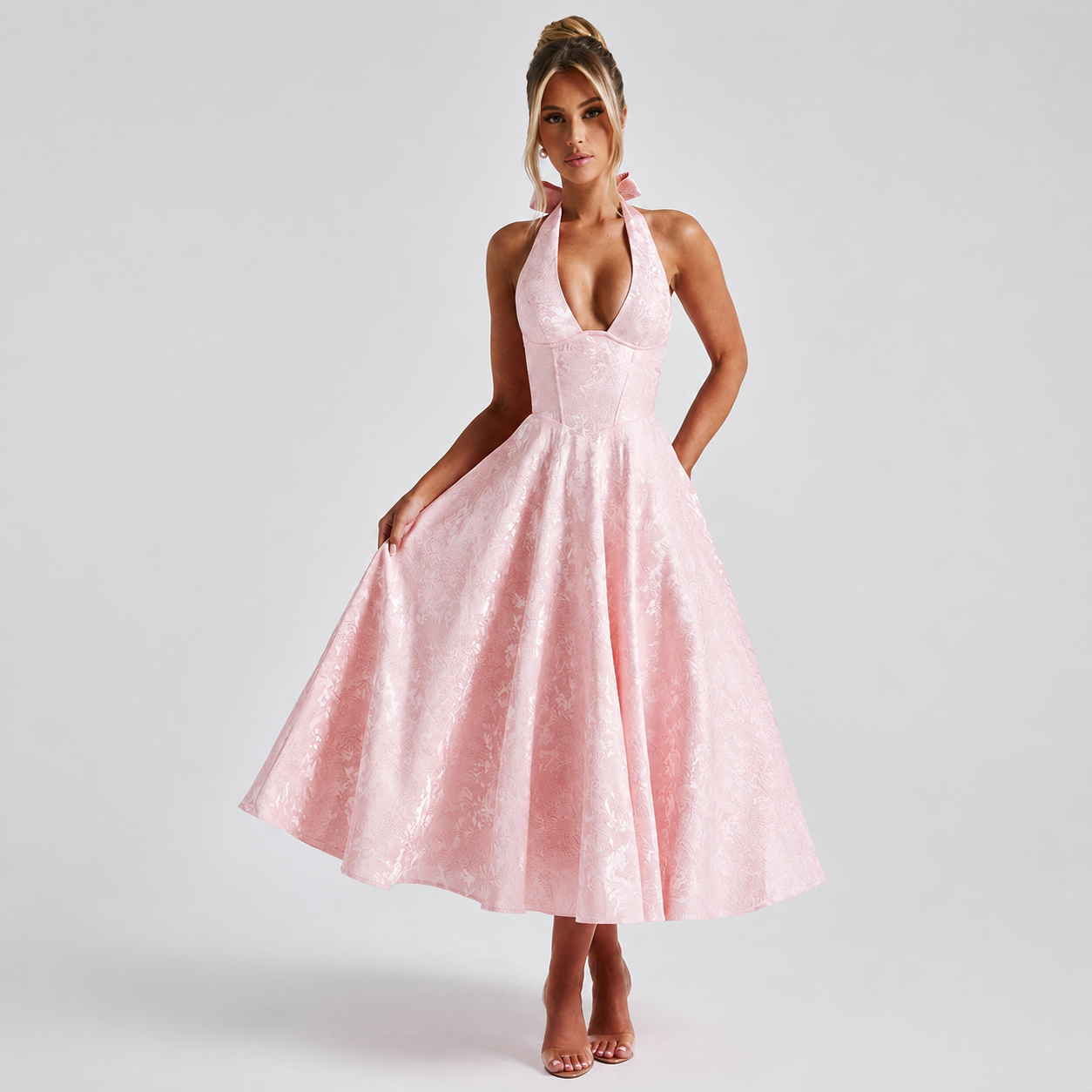 Dahlia - Sophisticated V-neck Halter Sleeveless Dress