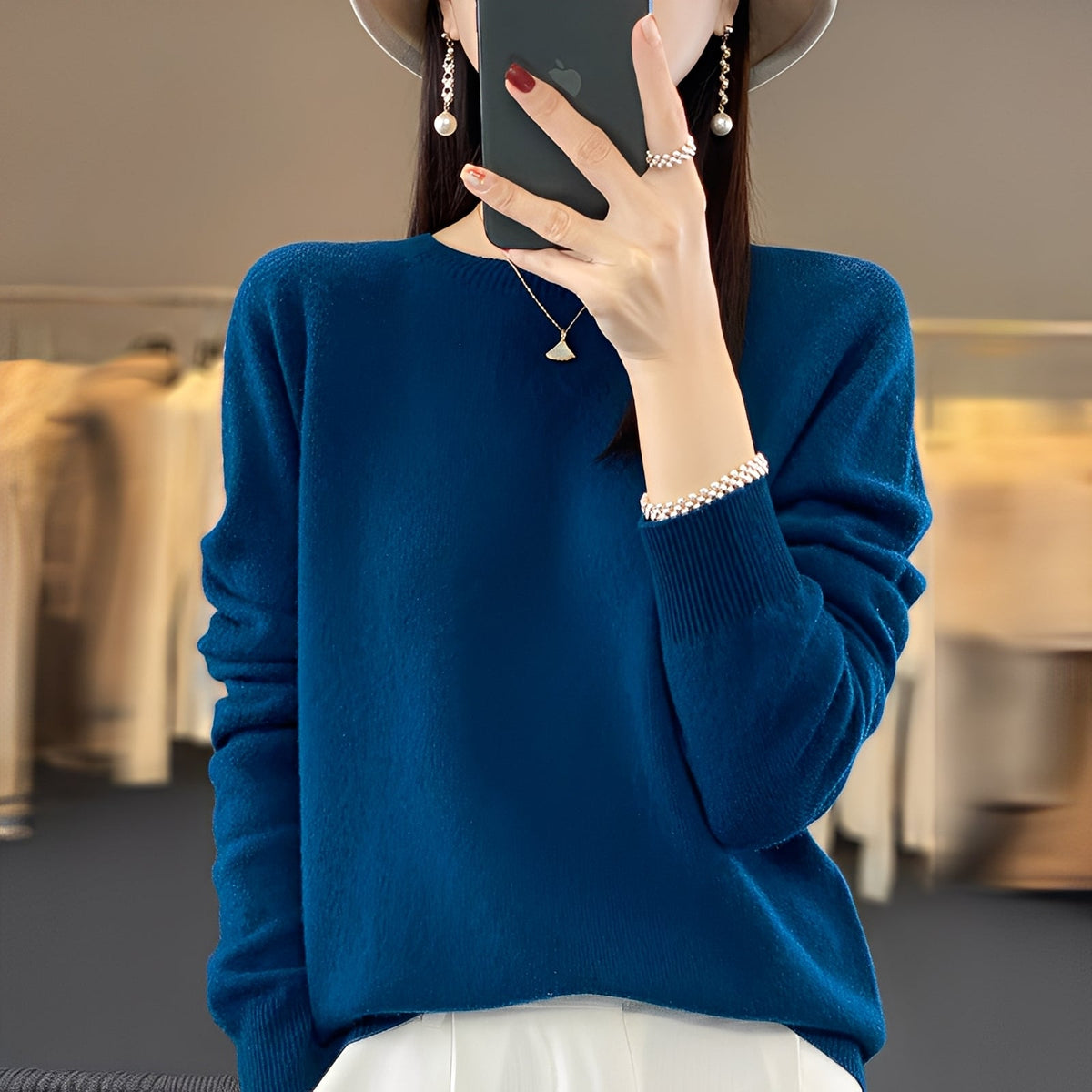 Eljene - Soft and cozy sweater