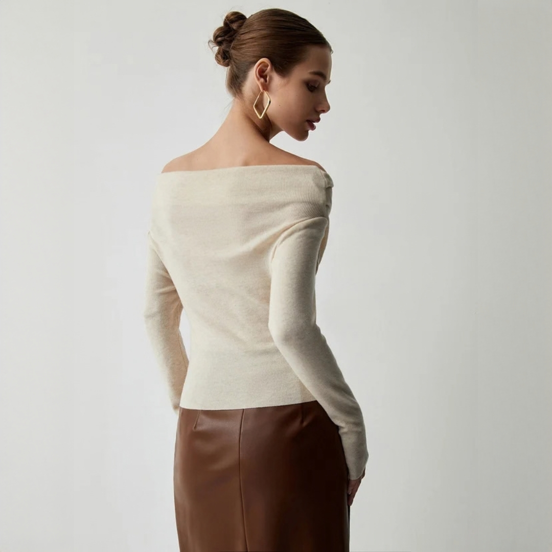Yasmin - Stylish off-shoulder top