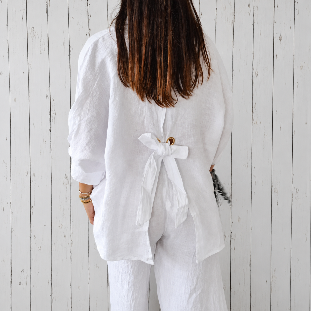 Madison - Stylish Top with Timeless Design and Buttons