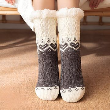 Danika - Fashionable and cozy socks