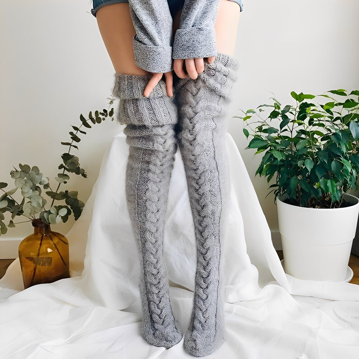 Hailee - Cozy Overknee Socks for Women