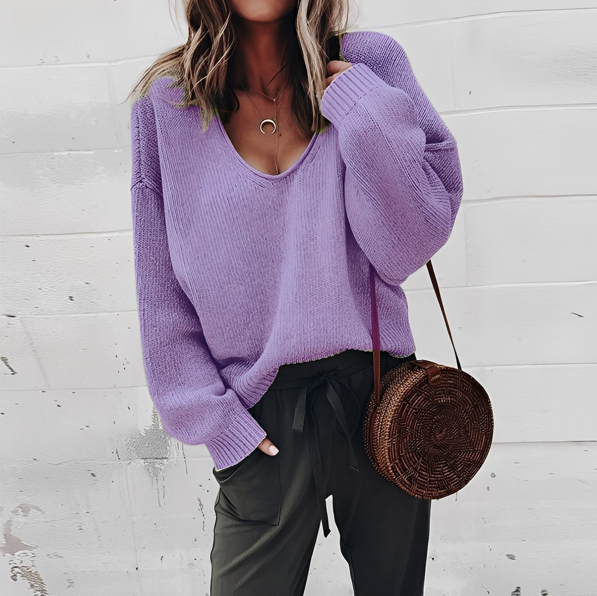 Ariella - Soft, warm sweater with V-neck