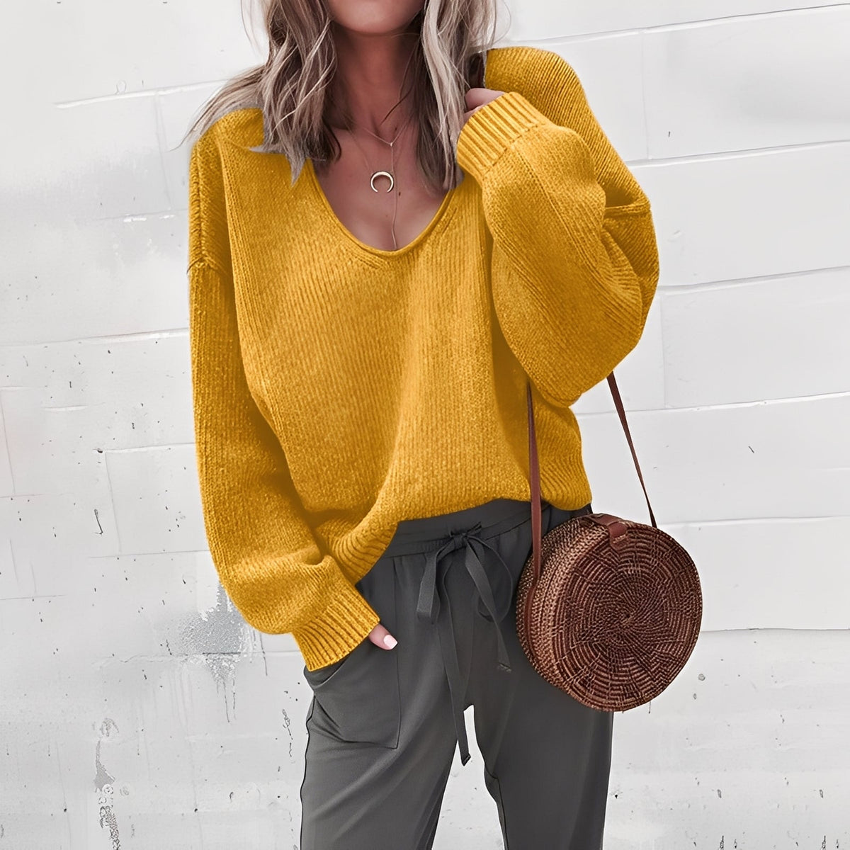 Ariella - Soft, warm sweater with V-neck