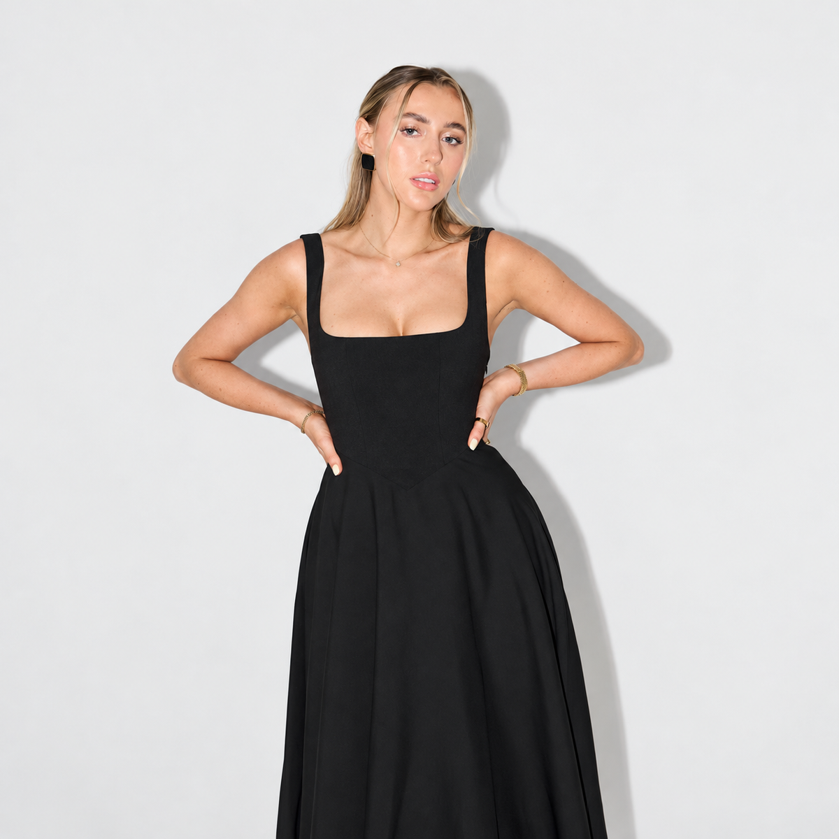 Melisandre - Midi Dress for Women, Elegant & Versatile