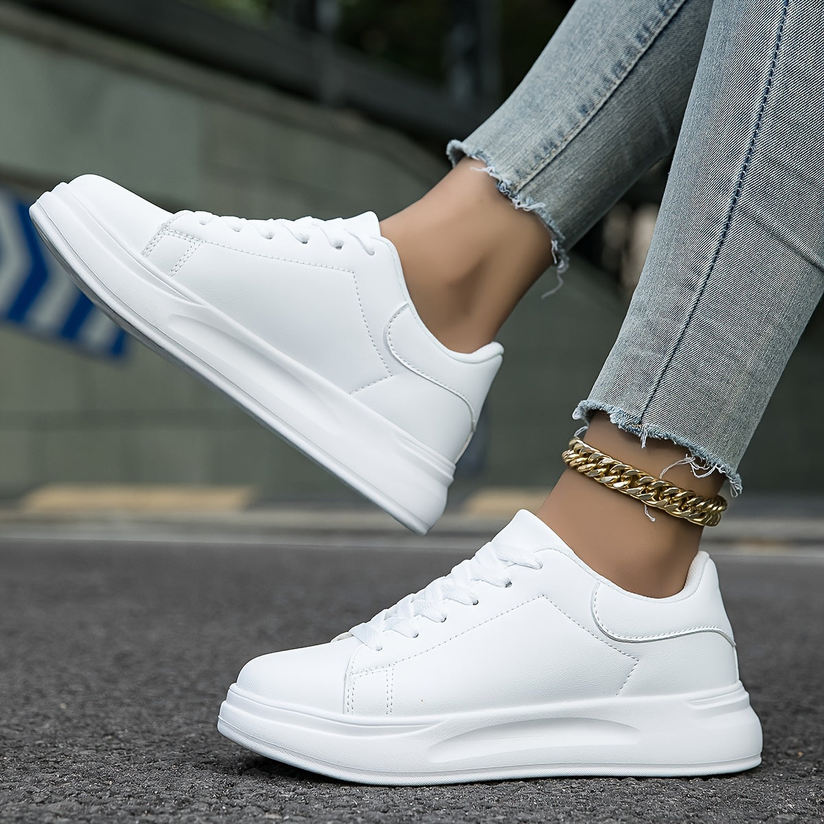 Layla - Women's white sneakers for everyday fashion
