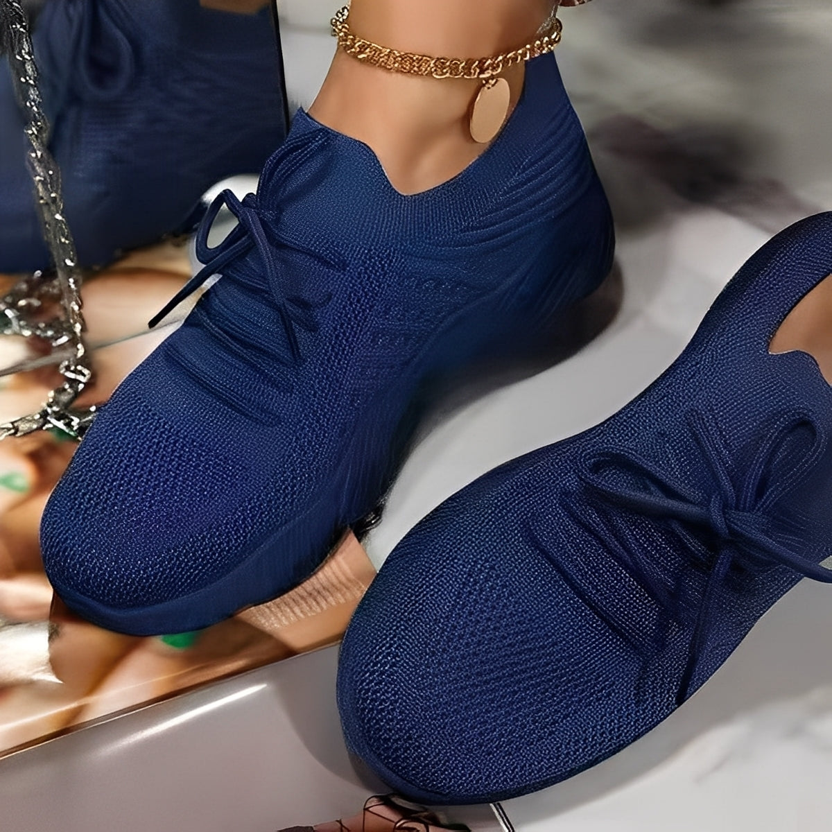 Axelle - Trendy and air-permeable sneakers