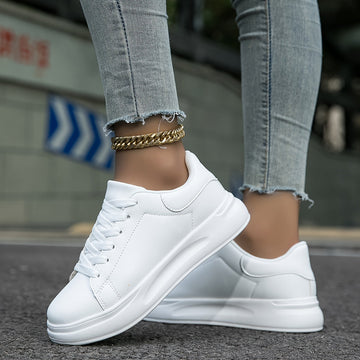 Layla - Women's white sneakers for everyday fashion