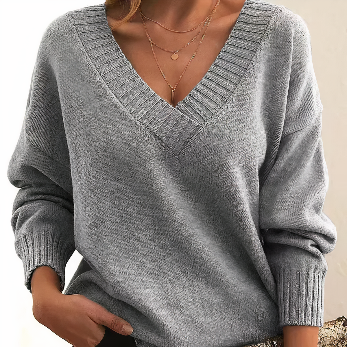 Autumn – Fashionable and Comfortable Sweater