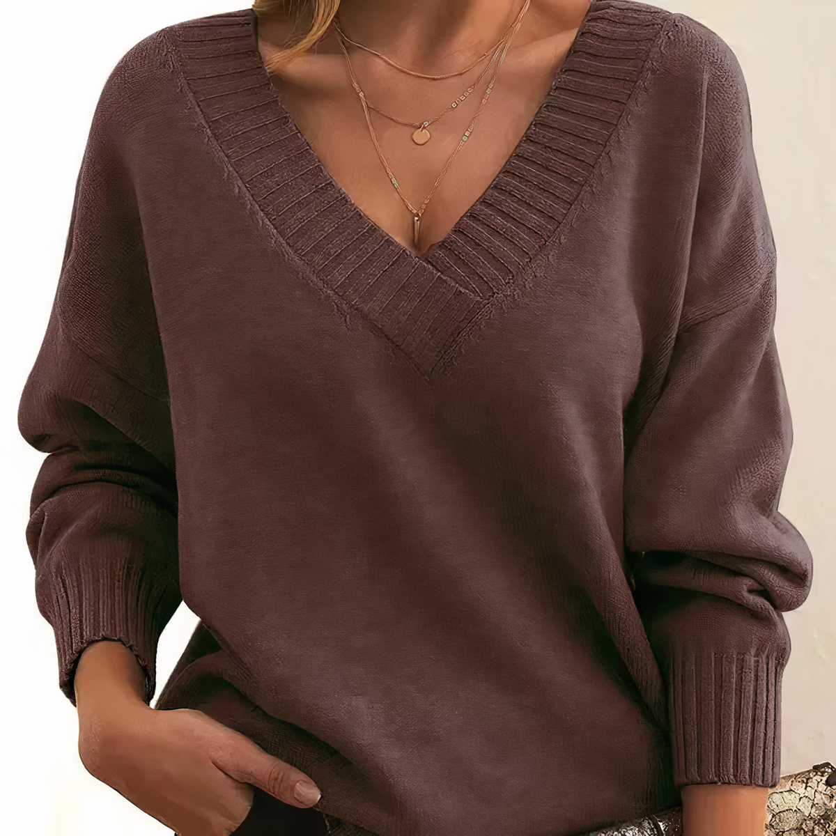 Autumn – Fashionable and Comfortable Sweater