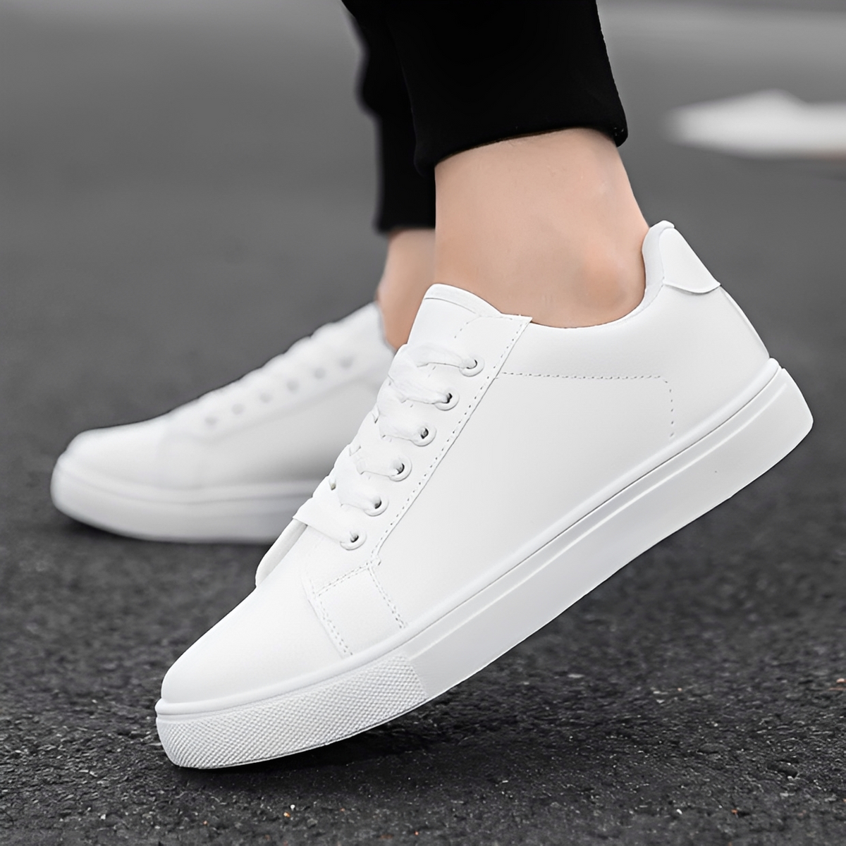 Nicholas - Stylish Lace-Up Sneakers