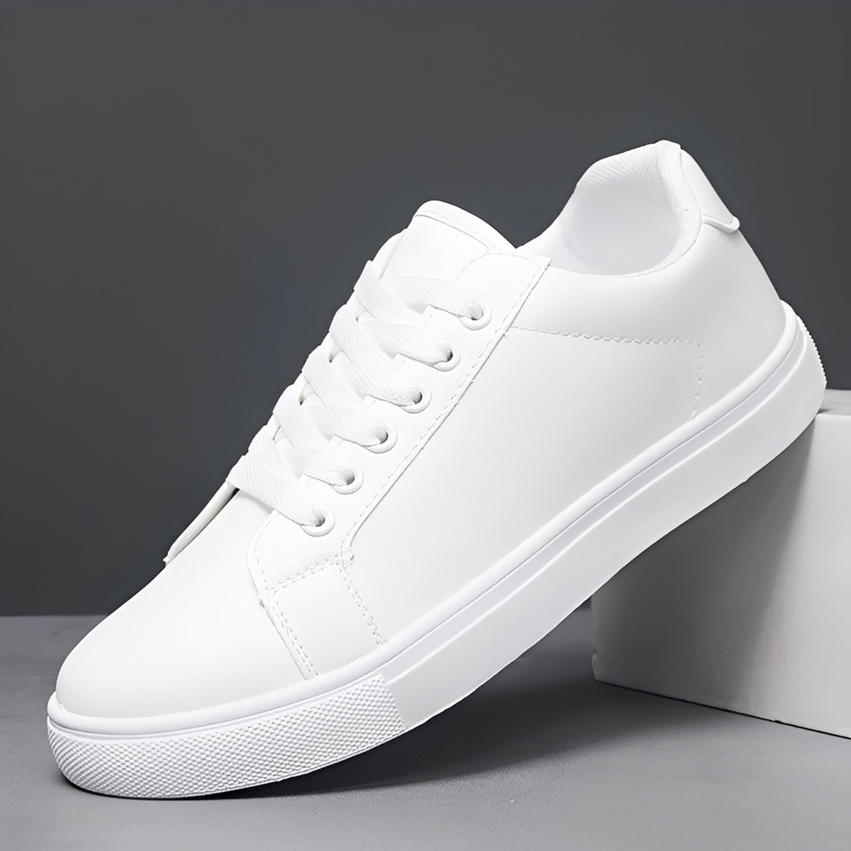 Nicholas - Stylish Lace-Up Sneakers