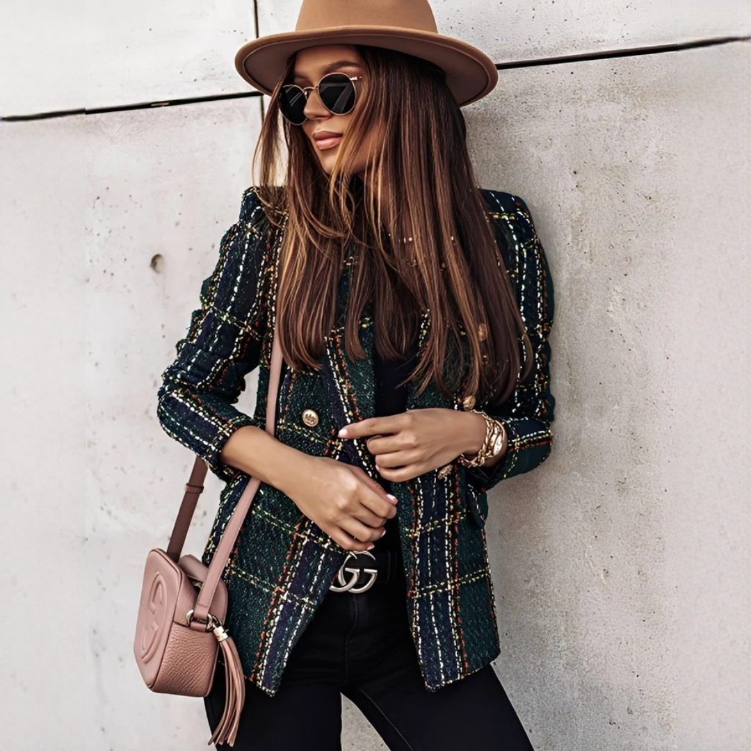Cheri - Trendy and stylish blazer