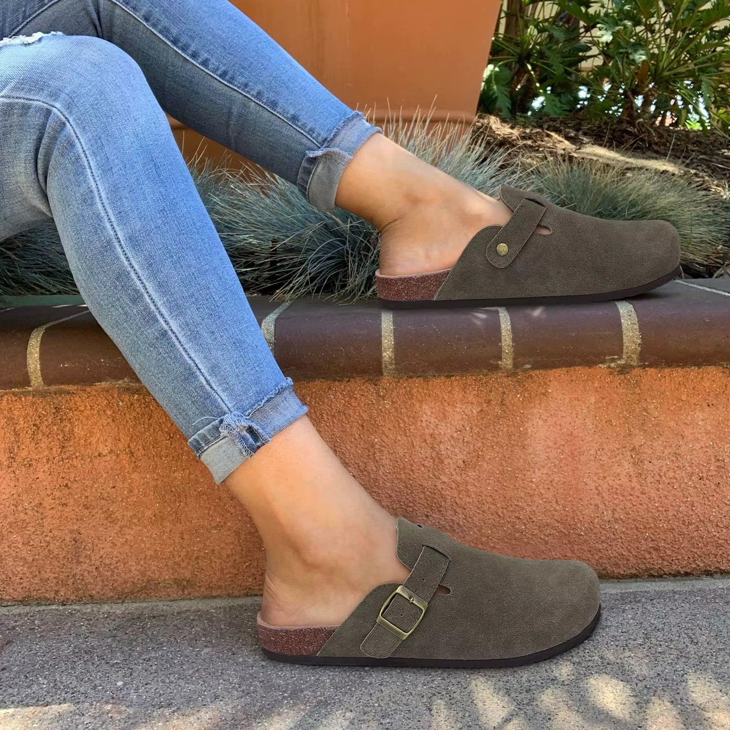 Lian - Casual Boston Sandals