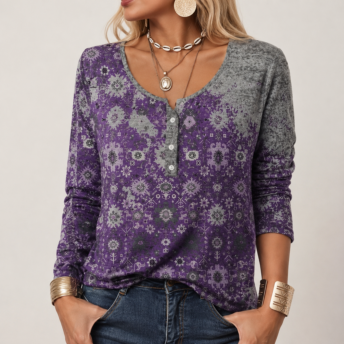 Hilde - Elegant Sweater with Aztec Print