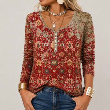 Hilde - Elegant Sweater with Aztec Print