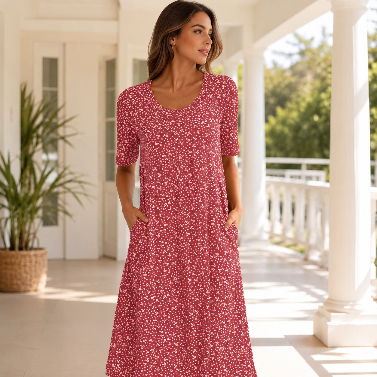 Yasmin - Short Sleeved Dress with Floral Pattern