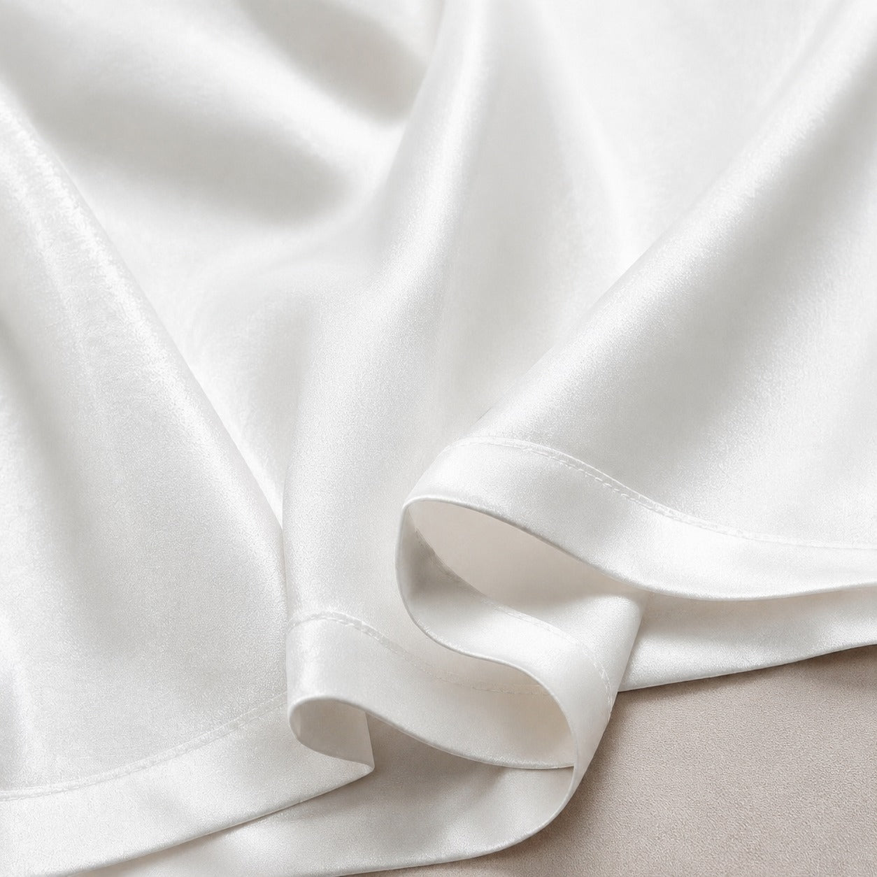 Shanice - Elegant Relaxed-Fit Blouse