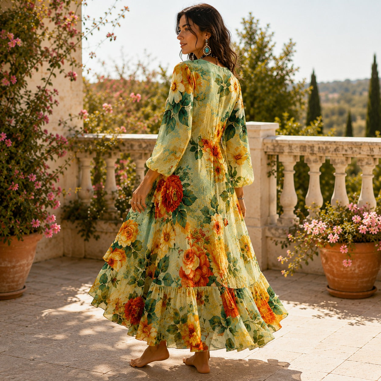 Amanda - Easygoing Long Sleeved Flowing Dress