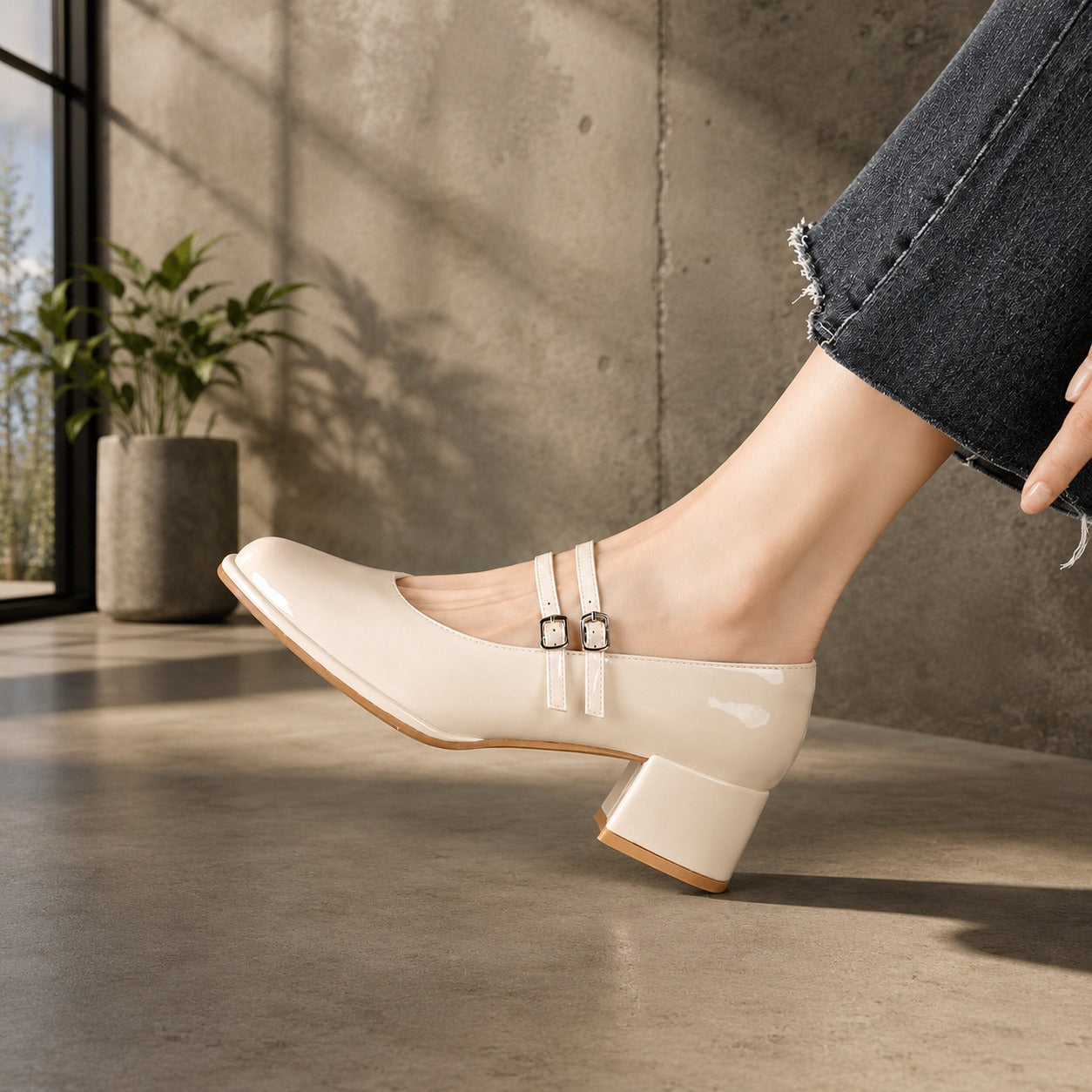 Curtis - Stylish Block Heel Sandals