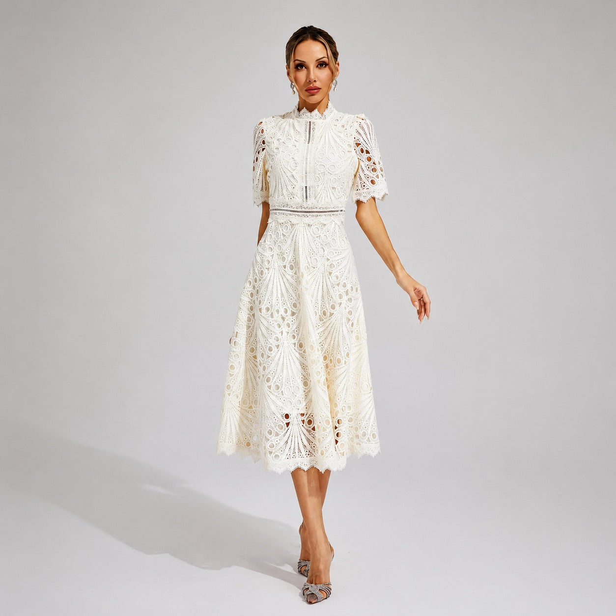 Carmen - Sophisticated Midi Dress