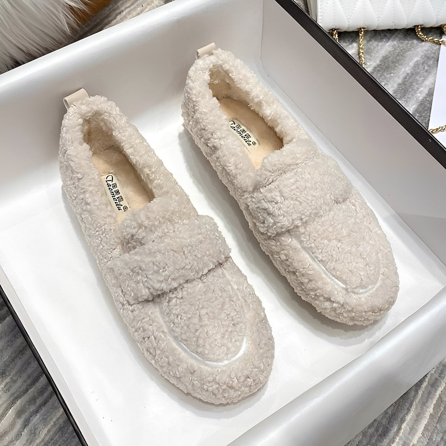 Viola - Comfortable, Stylish Slippers