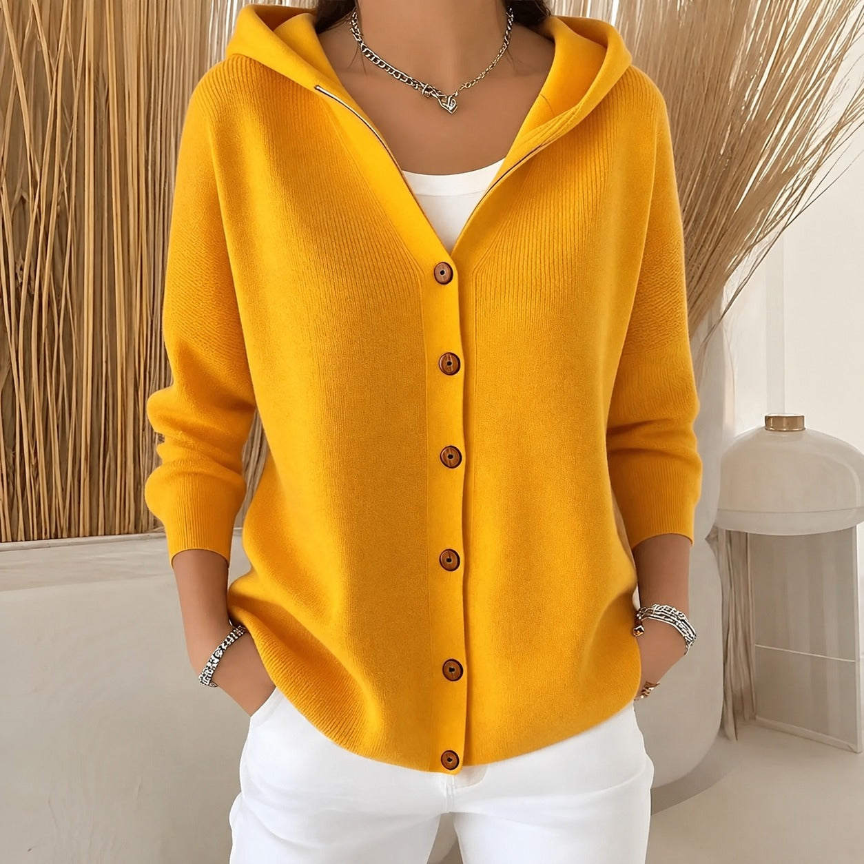 Ryanne - Cozy long-sleeve jacket with hood for women