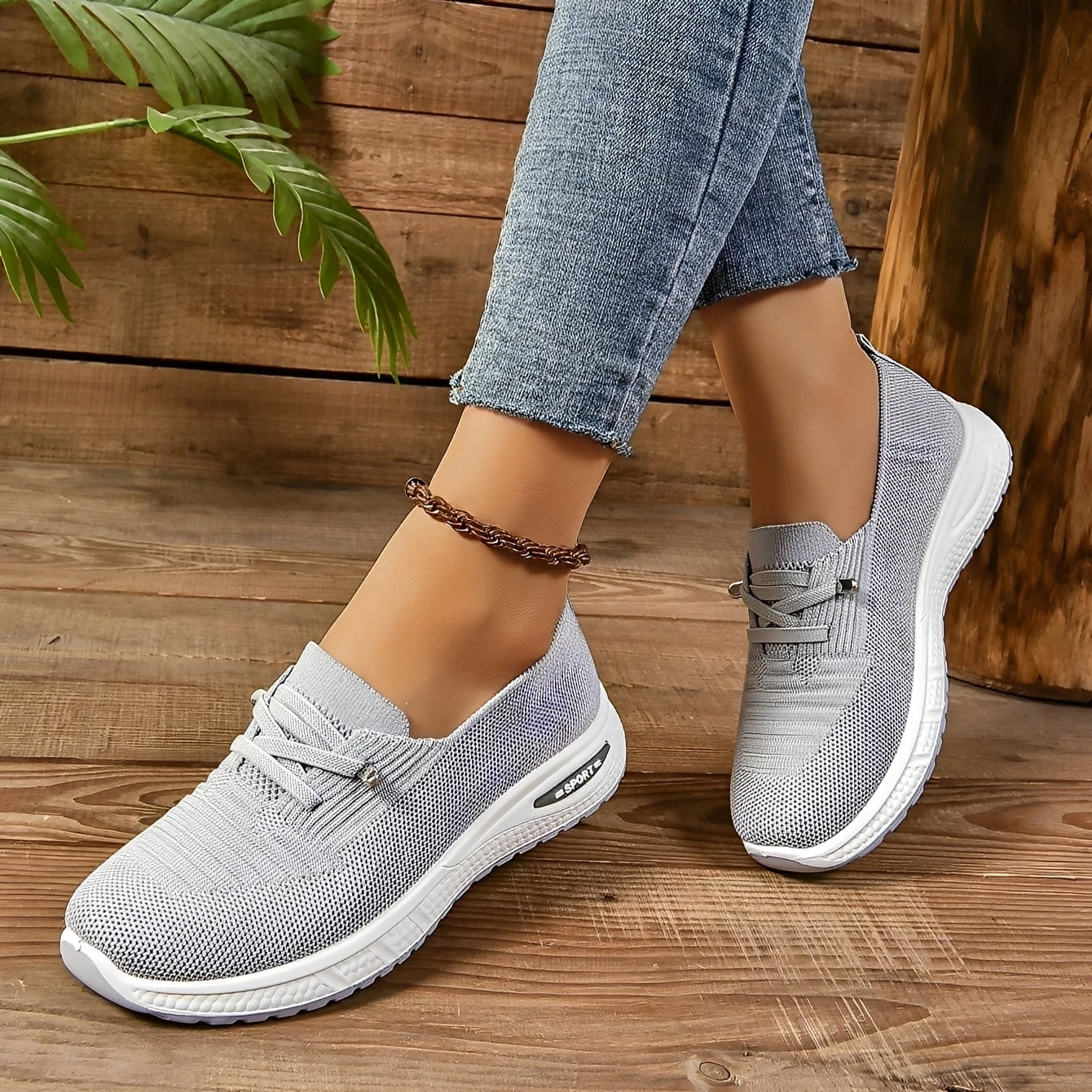 Aayan - Chic Comfortable Sneakers