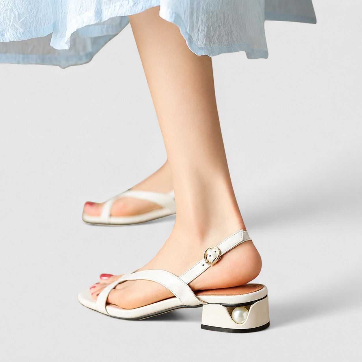 Laide - Comfortable T-Strap Sandals