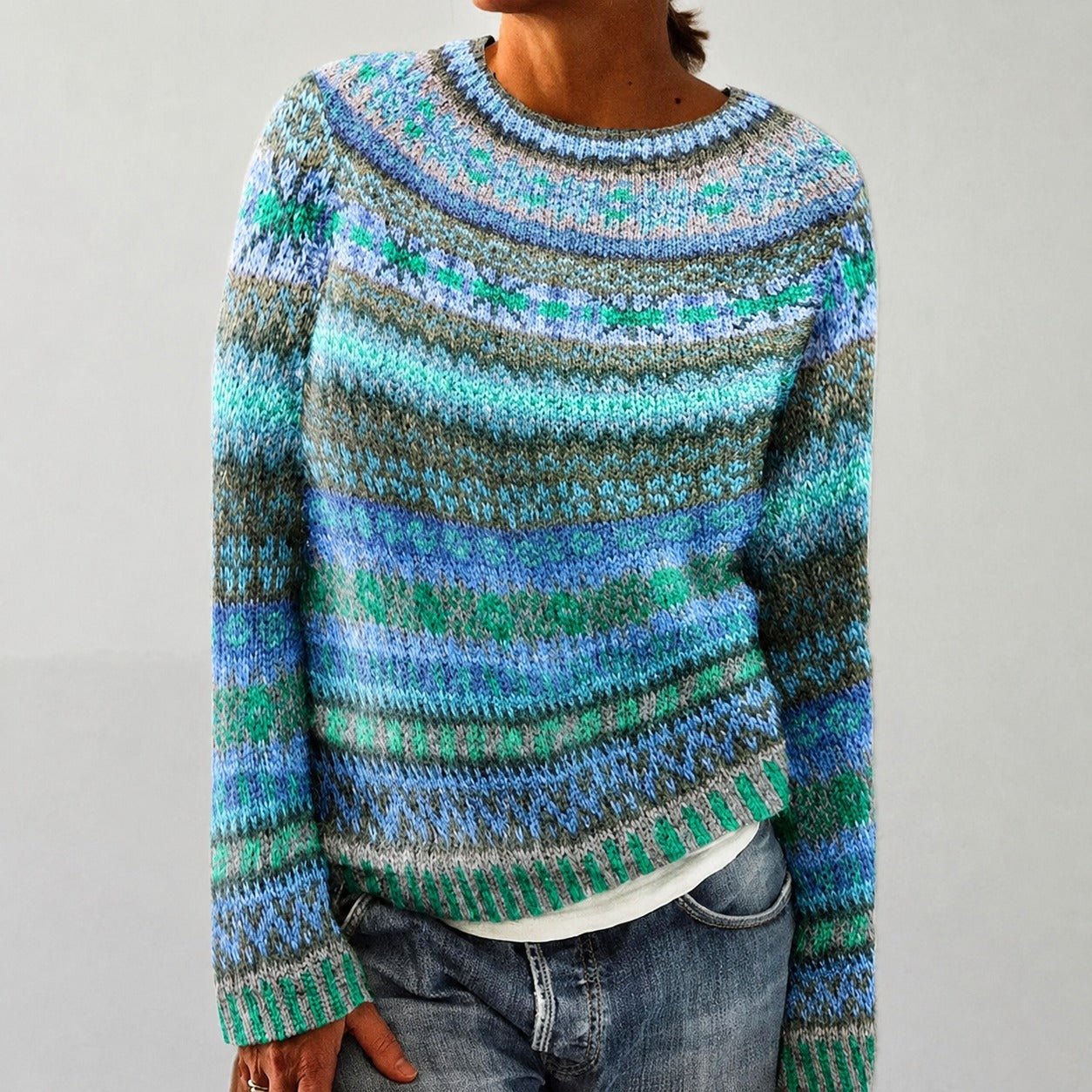 Olivia - Stylish Patterned Sweater