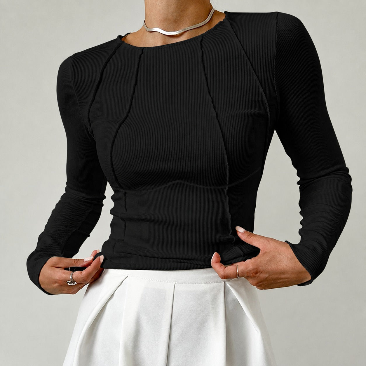 Leonie - Stylish long-sleeved shirt with piping