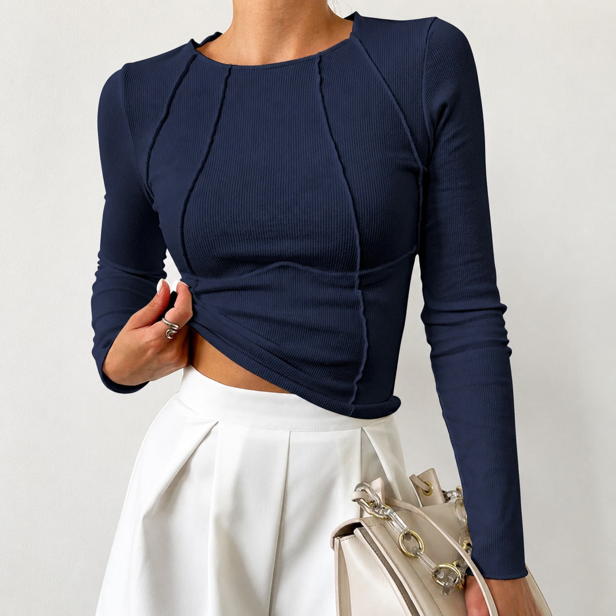 Leonie - Stylish long-sleeved shirt with piping