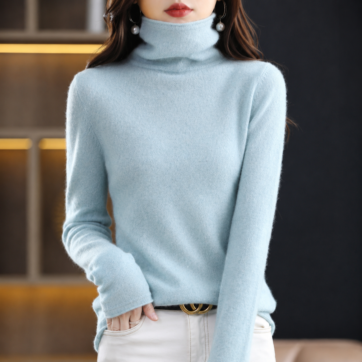 Akainu - Elegant Turtleneck Sweater