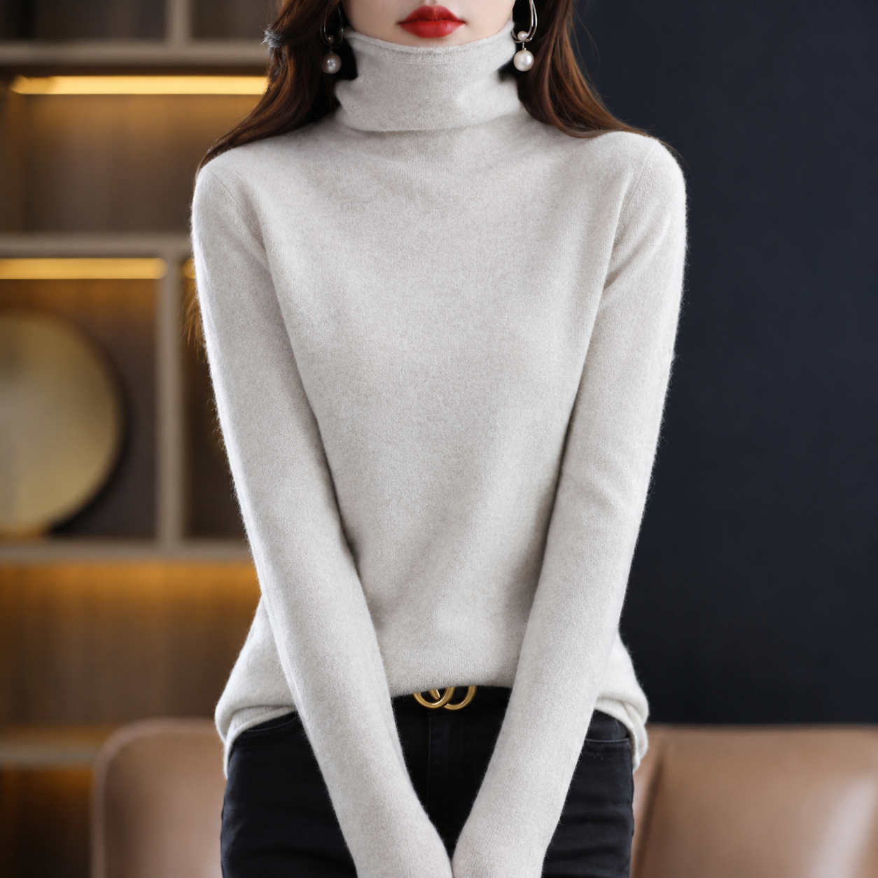 Akainu - Elegant Turtleneck Sweater