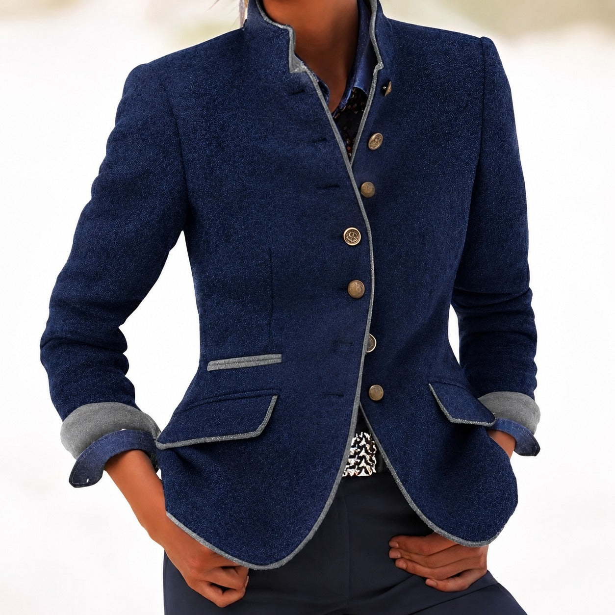 Kaelyn - Elegant and Comfortable Blazer