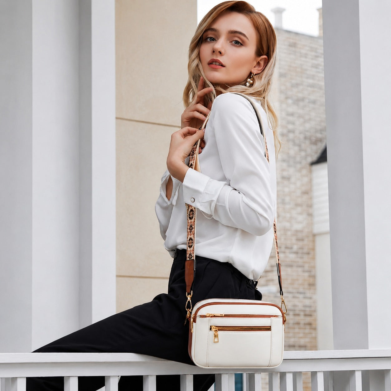 Marissa - Stylish zippered jacket