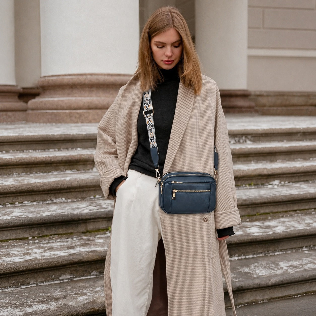 Marissa - Stylish zippered jacket